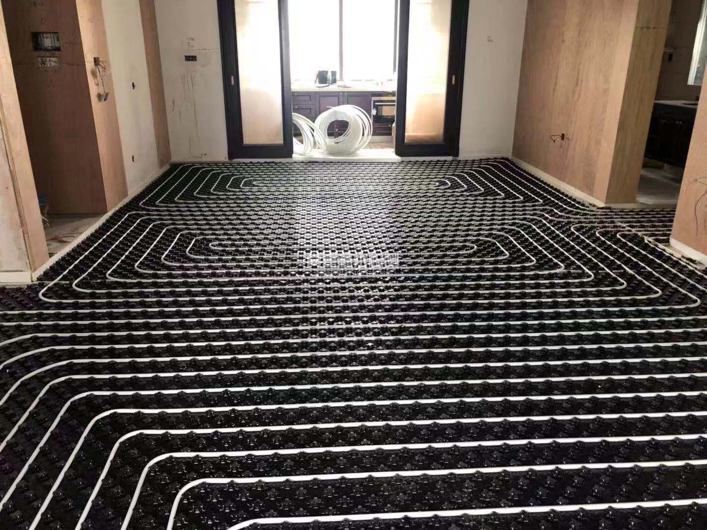 治多地暖供热前需要注意什么_？